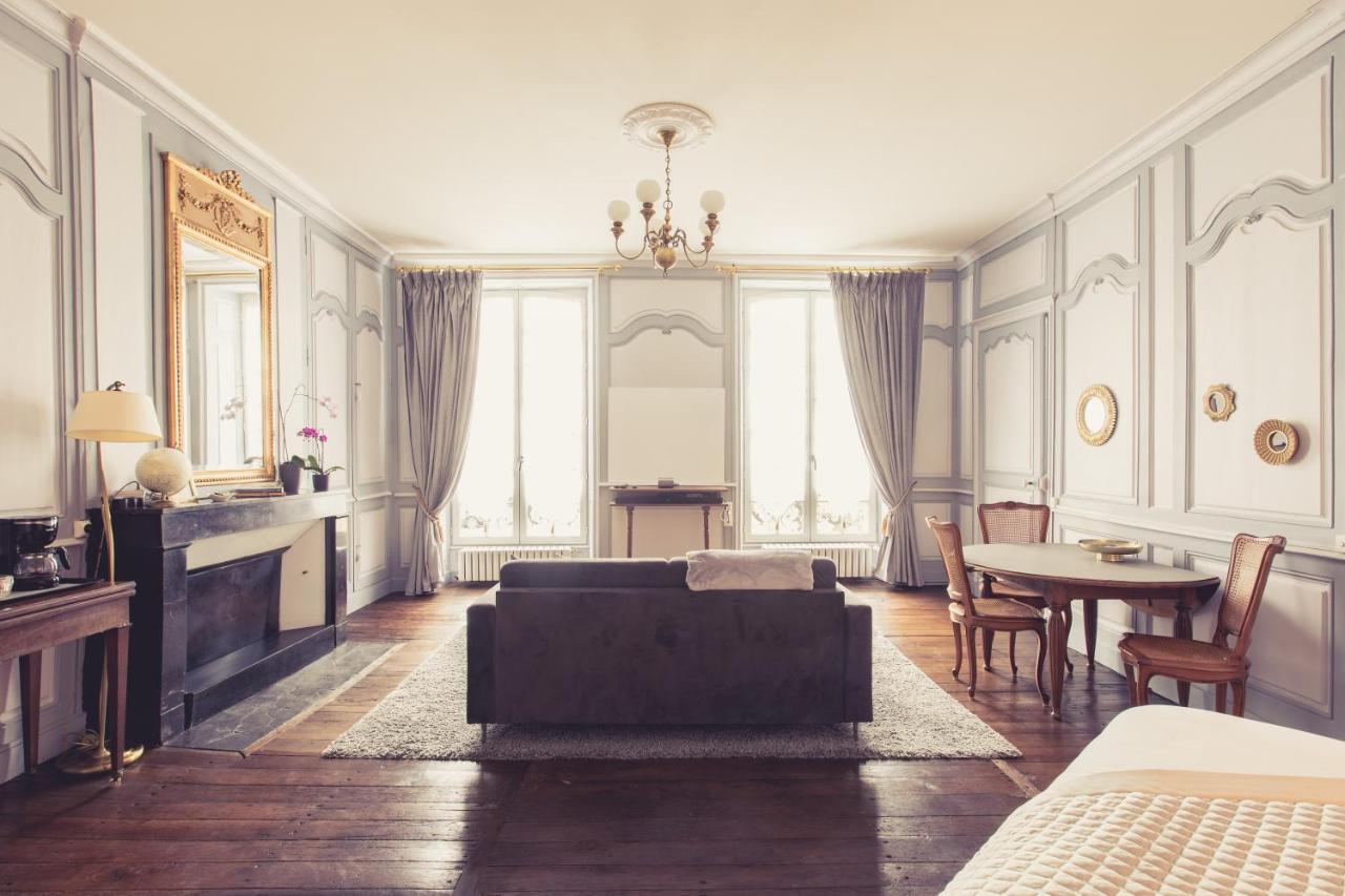 La Maison De La Liberte Suite Jeanne Barret Poitiers Exteriér fotografie