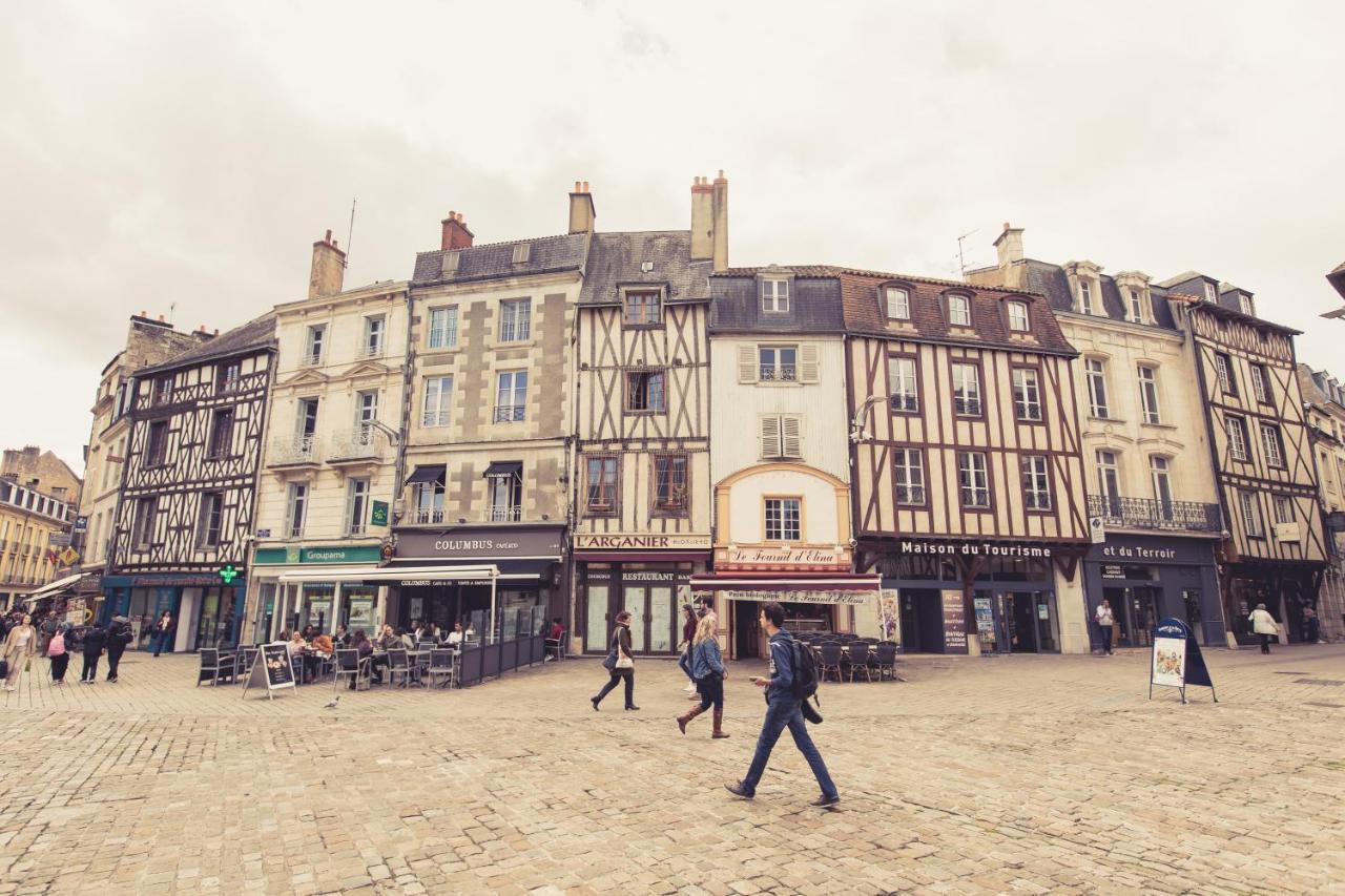 La Maison De La Liberte Suite Jeanne Barret Poitiers Exteriér fotografie
