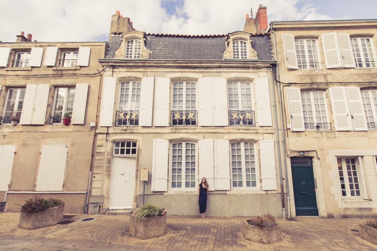 La Maison De La Liberte Suite Jeanne Barret Poitiers Exteriér fotografie