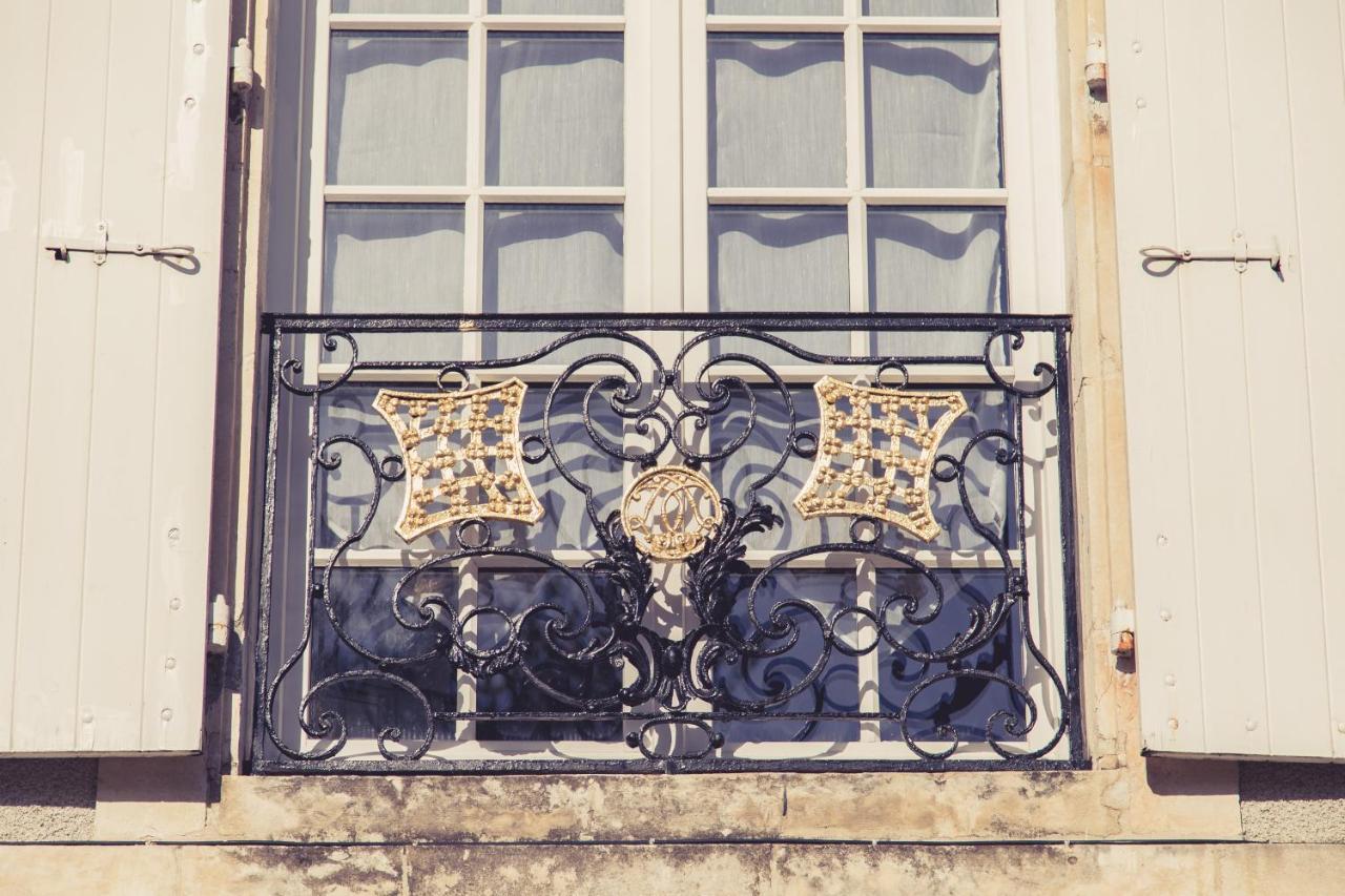 La Maison De La Liberte Suite Jeanne Barret Poitiers Exteriér fotografie